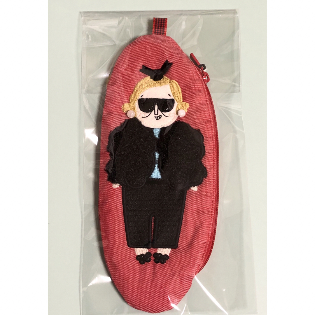 familiar - MUVEIL×familiar ポーチ 完売品の通販 by きみ's shop familiar - MUVEIL×familiar ポーチ 完売品の通販 by きみ's shop