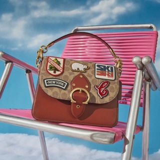 コーチ(COACH)のコーチ　スキー　コラボ(ショルダーバッグ)