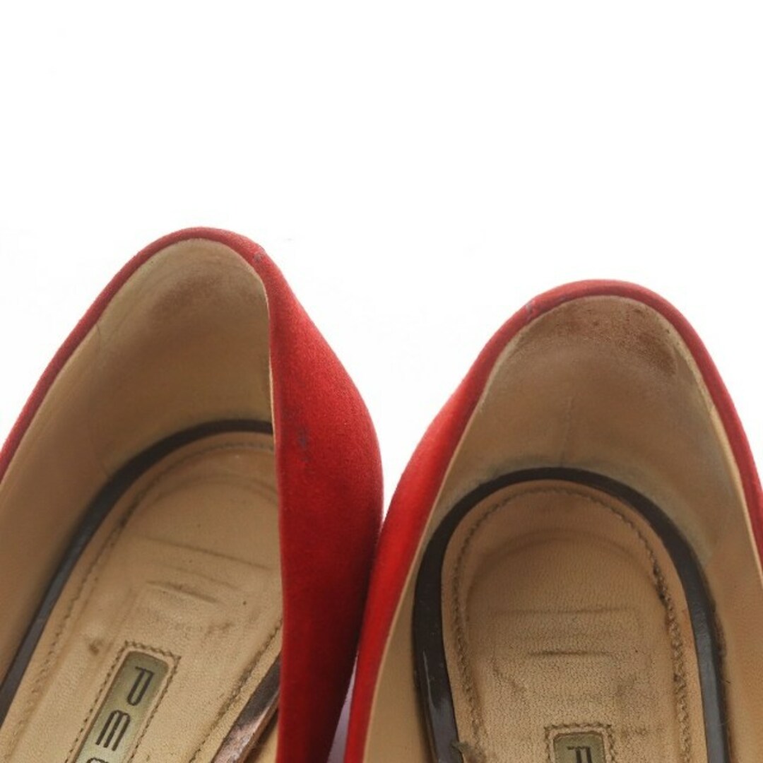 PELLICO(ペリーコ)のペリーコ パンプス スエード レザー ポインテッドトゥ チャンキーヒール レディースの靴/シューズ(ハイヒール/パンプス)の商品写真