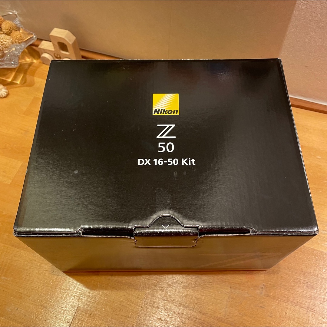 Nikon(ニコン)の保証書付！Nikon Z 50 DX 16-50 ニコン　カメラ　備品付き スマホ/家電/カメラのカメラ(ミラーレス一眼)の商品写真