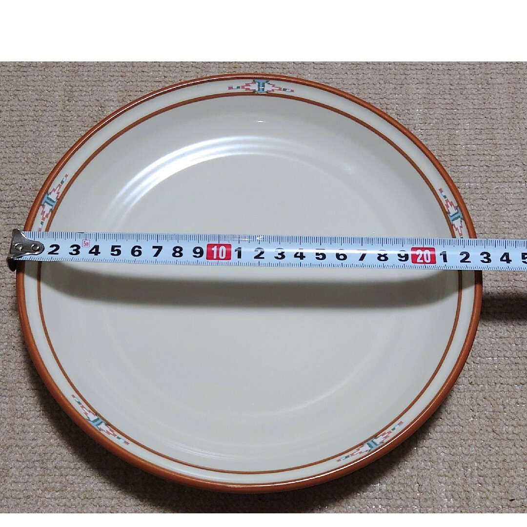 Noritake(ノリタケ)のオールドノリタケ ストーンウェア ボルダーリッジ貴重なベージュ２枚組 インテリア/住まい/日用品のキッチン/食器(食器)の商品写真