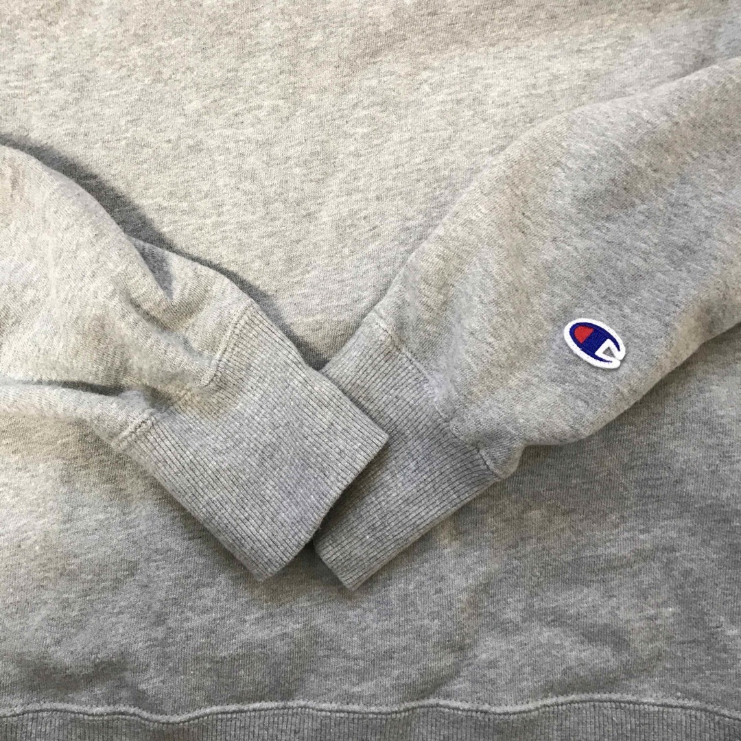 Champion(チャンピオン)のチャンピオン　トレーナー　スウェット　グレー　Lサイズ  Champion メンズのトップス(スウェット)の商品写真