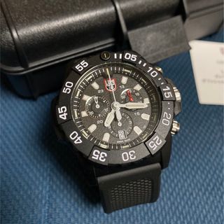 シリアルナンバー入りですLUMINOX ルミノックス40周年ネイビーシールズ限定腕時計　ブラックアウト