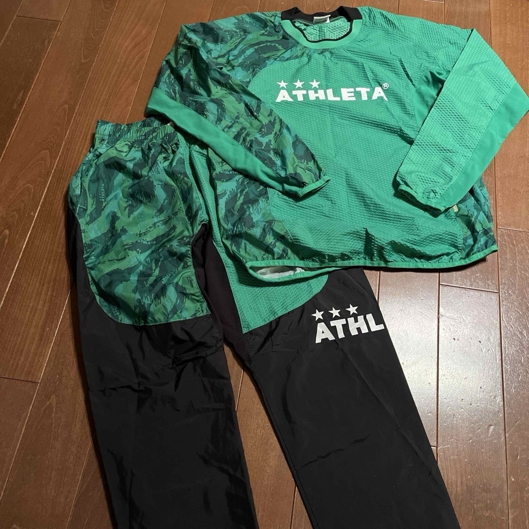 ATHLETA(アスレタ)の出品取りげ予定！値下げ⭐︎美品☆一回のみ着用アスレタ ピステ上下セット160cm スポーツ/アウトドアのサッカー/フットサル(ウェア)の商品写真