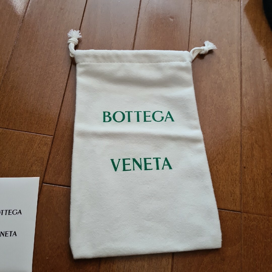 Bottega Veneta(ボッテガヴェネタ)のボッテガヴェネタ  ミニ財布  財布  小銭入れ付き レディースのファッション小物(財布)の商品写真