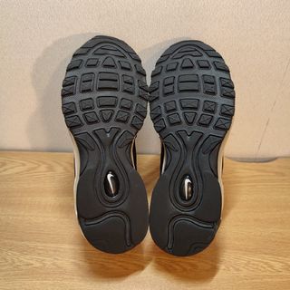 NIKE - 美品 大人気 NIKE AIR MAX 97 MONOTONEの通販 by Live