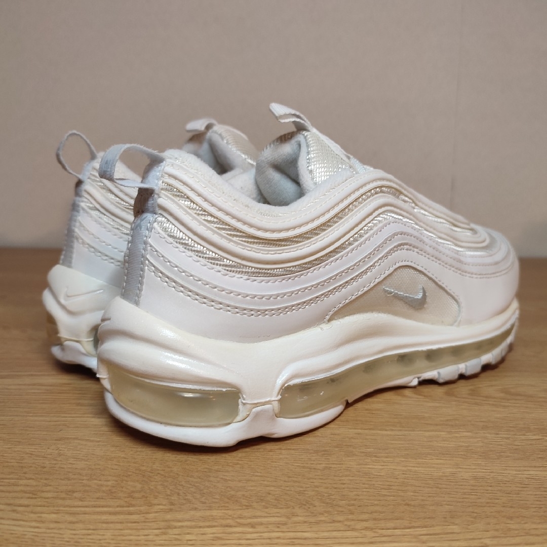 NIKE - 美品 大人気 NIKE AIR MAX 97 ALL WHITE 24.5cmの通販 by Live