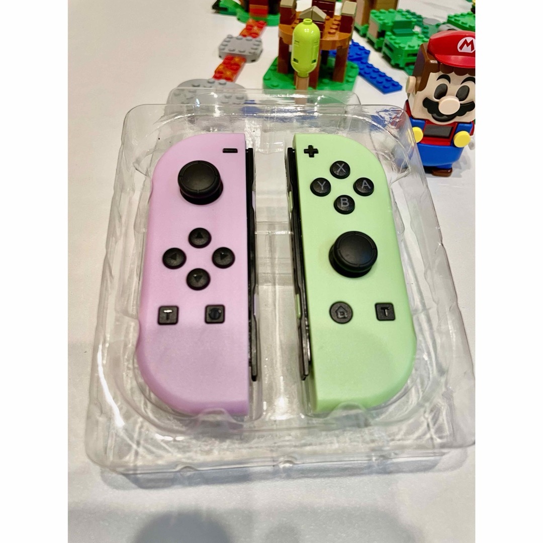 Nintendo Switch(ニンテンドースイッチ)の【新品】ジョイコン パステルピンク　 LED搭載　Switch Joy-Con エンタメ/ホビーのゲームソフト/ゲーム機本体(その他)の商品写真