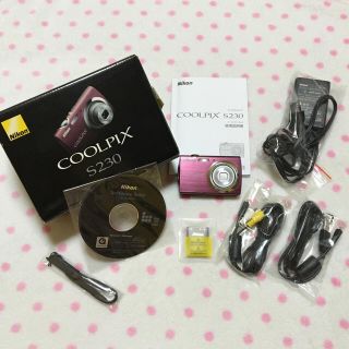 ニコン(Nikon)のnikon♡デジカメ♡COOLPIXクールピクス♡S230 ♡美品♡パープル♡(コンパクトデジタルカメラ)