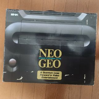 ネオジオ(NEOGEO)のネオジオ本体(家庭用ゲーム機本体)