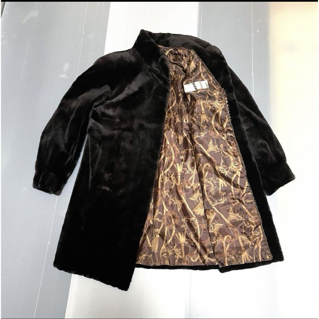 sagafurs(サガファーズ)のサガミンク 総柄 SAGA MINK ファーコート ロング丈 ごげ茶色 レディースのジャケット/アウター(毛皮/ファーコート)の商品写真