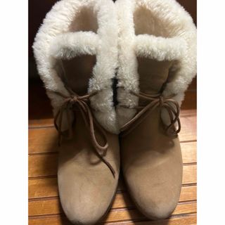 アグ(UGG)のUGG インヒールブーツ(ブーツ)