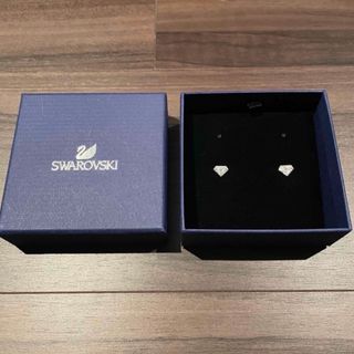 スワロフスキー(SWAROVSKI)のSWAROVSKI スワロフスキー ピアス(ピアス)