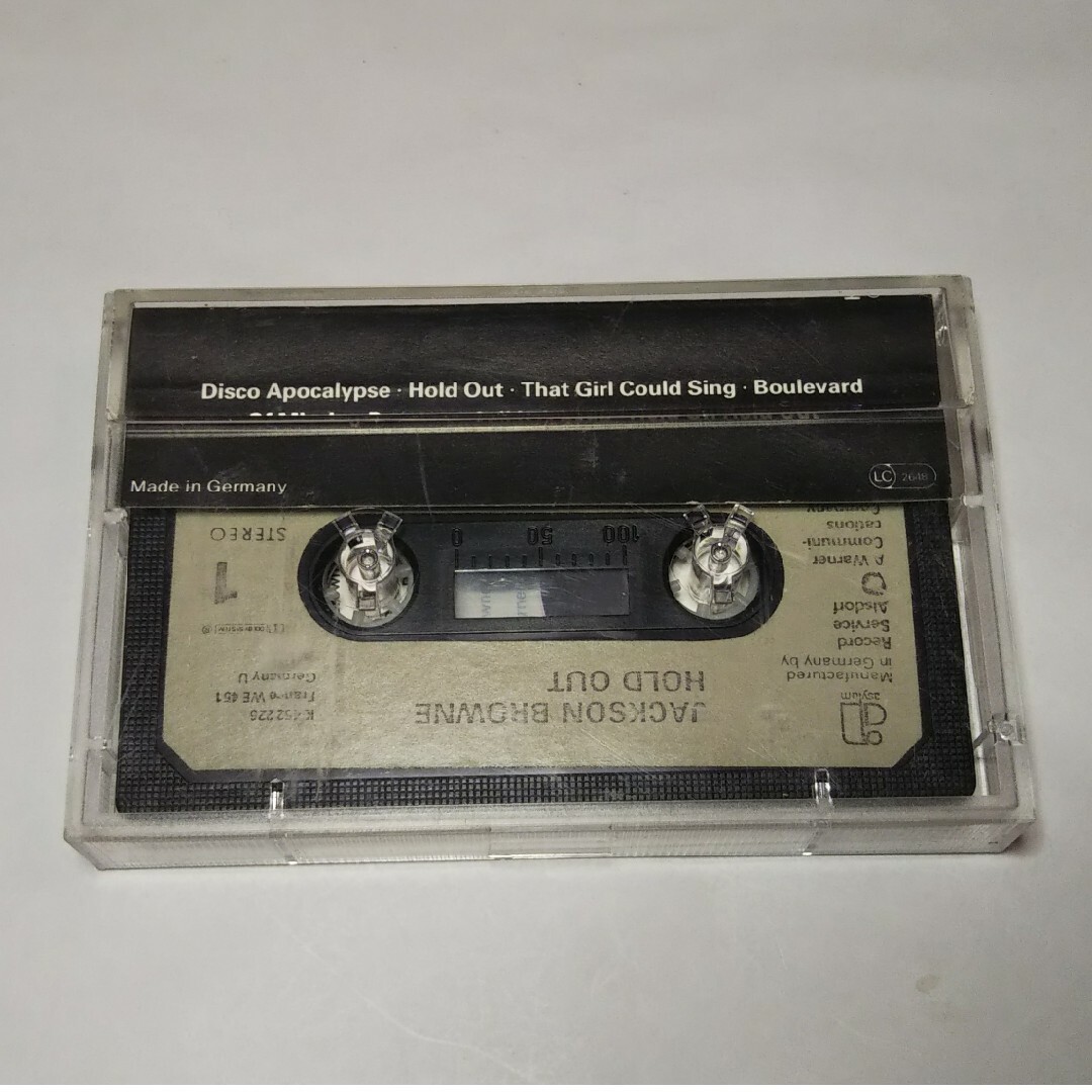 ジャクソン･ブラウン 「Hold Out」カセットテープ (輸入版) エンタメ/ホビーのエンタメ その他(その他)の商品写真