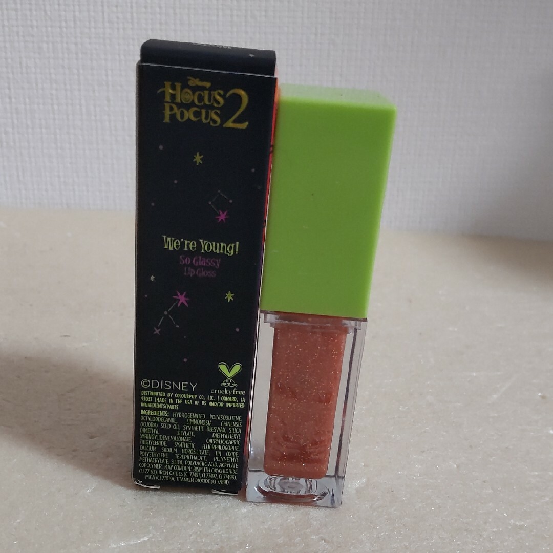 colourpop(カラーポップ)の【未使用※】カラーポップ×ホーカスポーカス　リップグロスwe’re young! コスメ/美容のベースメイク/化粧品(リップグロス)の商品写真