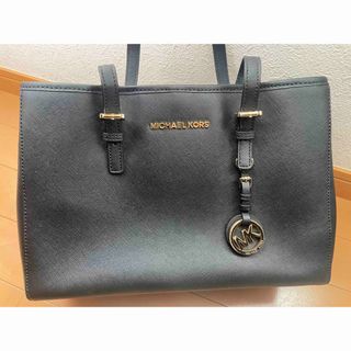 マイケルコース(Michael Kors)のマイケルコース　トートバッグ黒(トートバッグ)