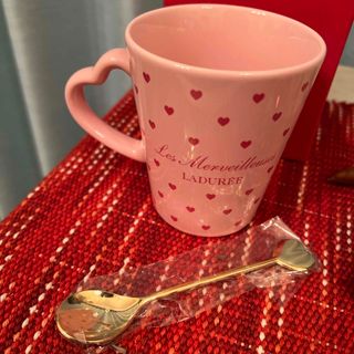 レメルヴェイユーズラデュレ(Les Merveilleuses LADUREE)のマグカップ&ティースプーン(食器)