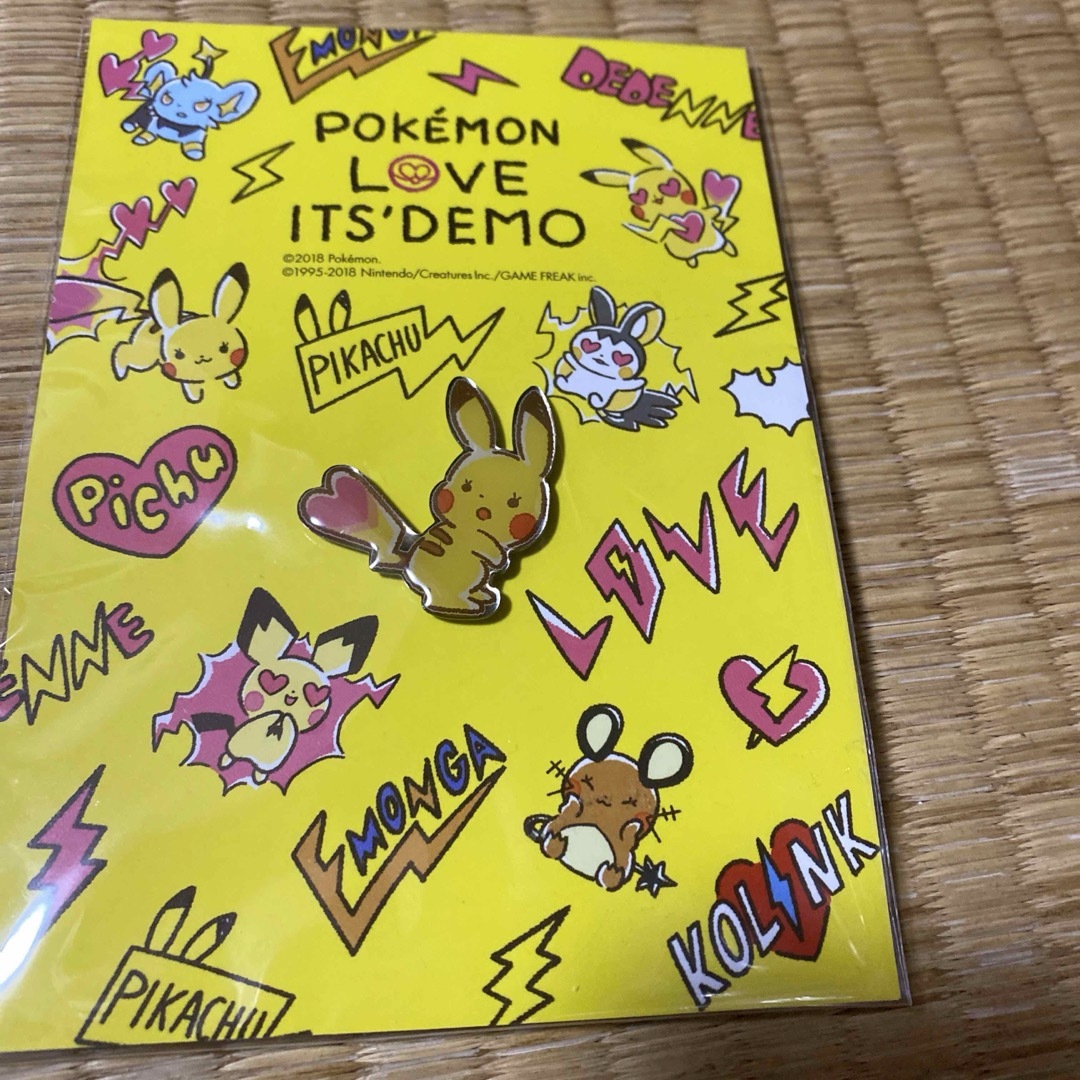 ITS'DEMO(イッツデモ)のIts’ Demo Pokémon Love ノベルティ　ミラー　ピンク レディースのファッション小物(ミラー)の商品写真