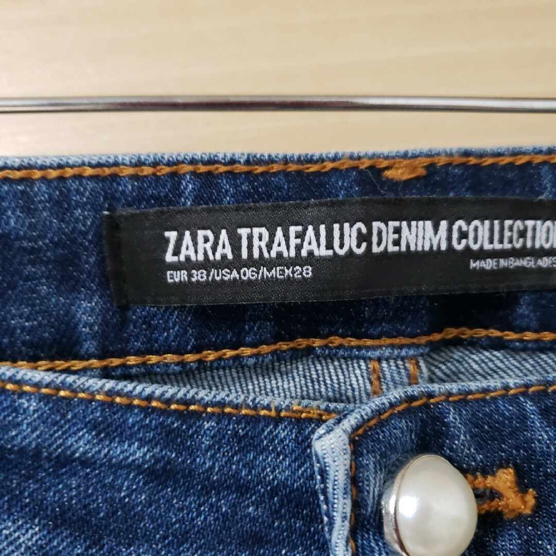 ZARA(ザラ)の美品 ZARA ザラ アンクル丈スキニーデニム ダメージデニム レディースのパンツ(デニム/ジーンズ)の商品写真