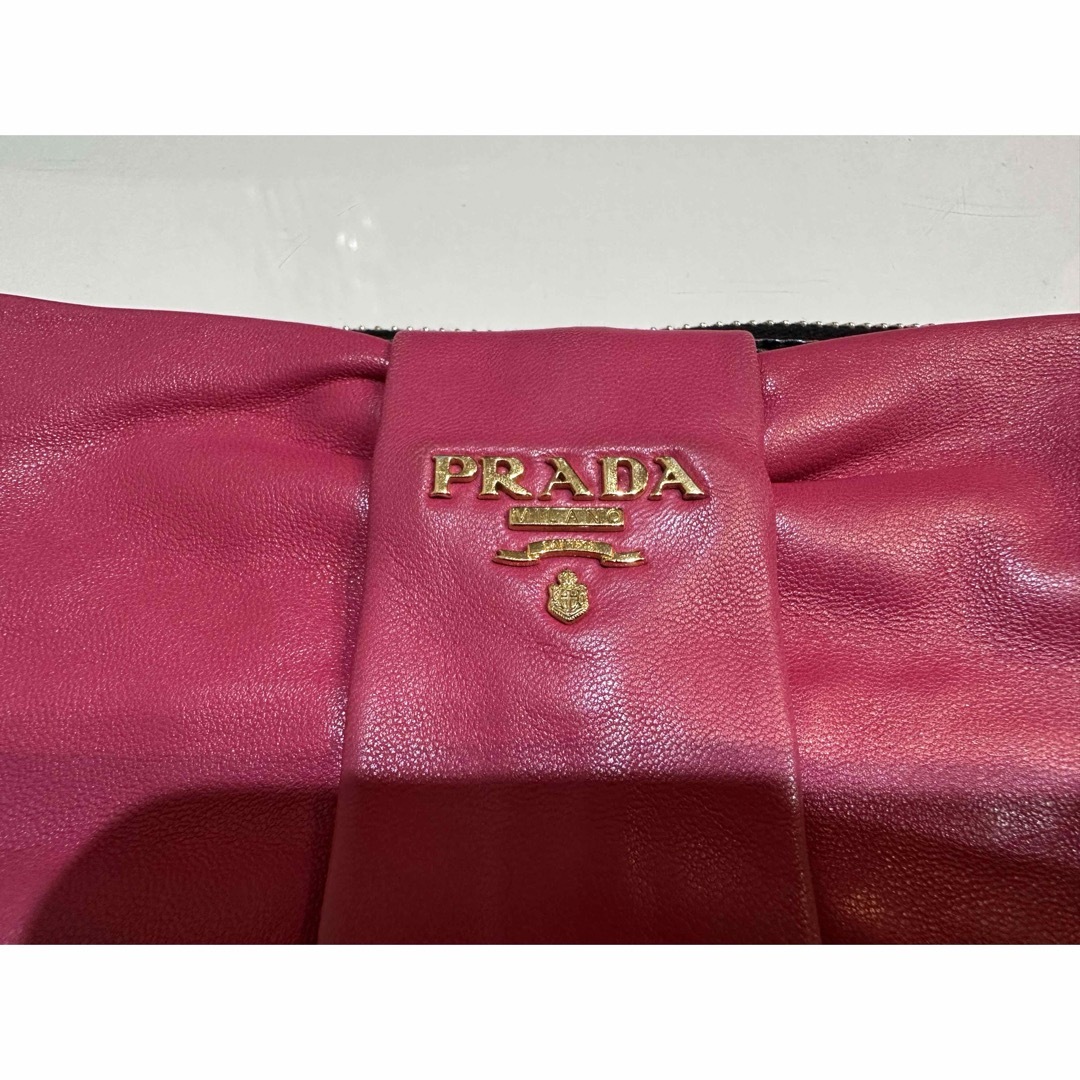 PRADA プラダ　リボン　ポーチ　レザーミニバッグ