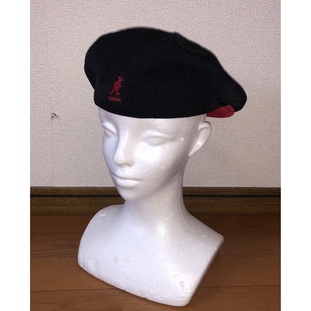 KANGOL(カンゴール)のS 美品 KANGOL ハンチングキャップ ベレー帽 ブラック レッド 黒 赤 メンズの帽子(ハンチング/ベレー帽)の商品写真