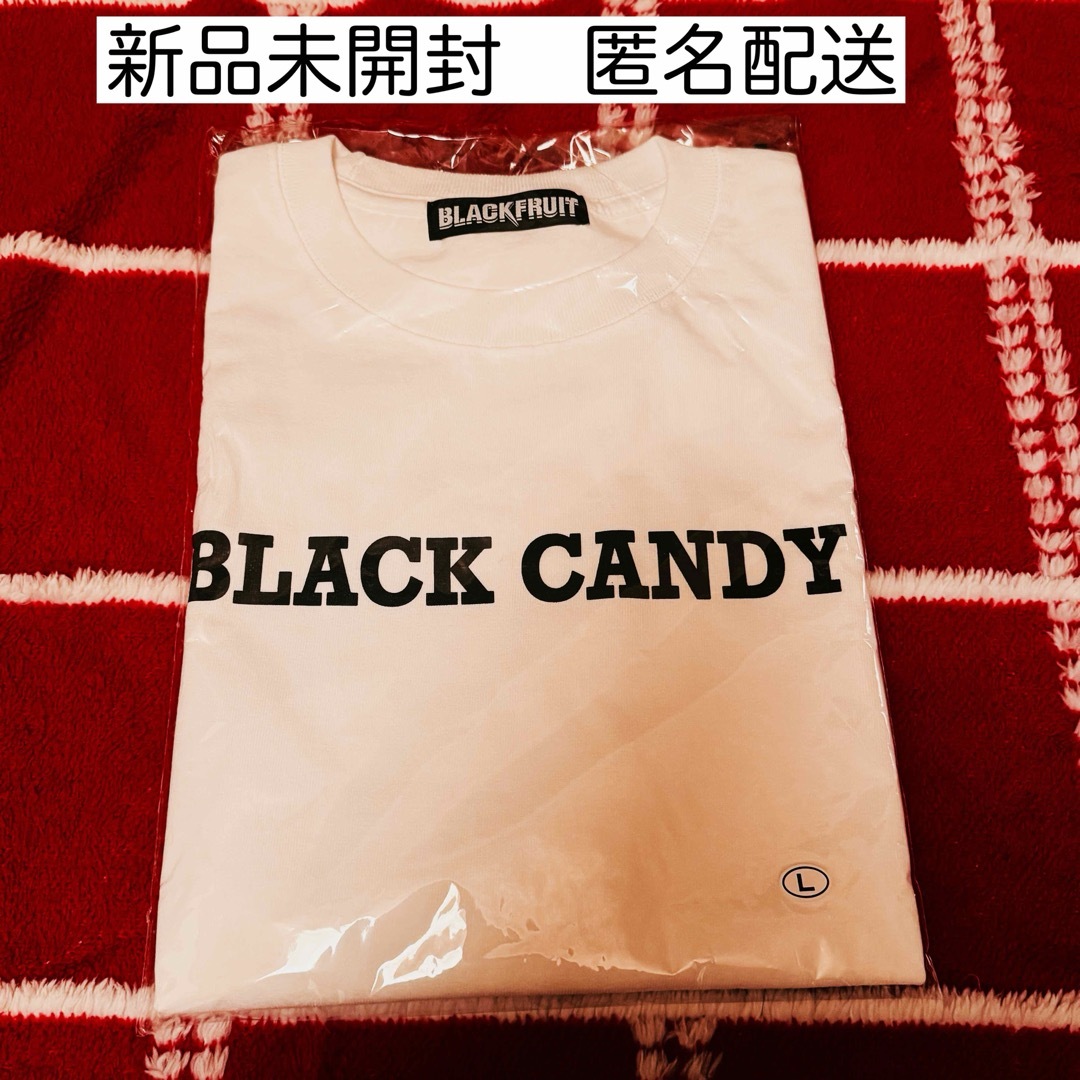 BLACKFRUIT BLACK CANDY PRINTED WHITE TEE メンズのトップス(Tシャツ/カットソー(半袖/袖なし))の商品写真