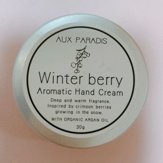 オゥパラディ(AUX PARADIS)の【AUX PARADIS】アロマティック ハンドクリーム ウィンターベリー(ハンドクリーム)