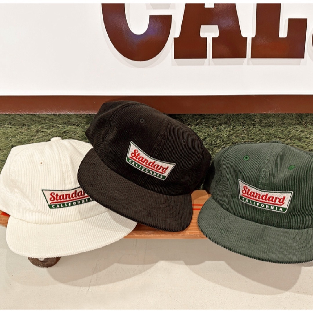 STANDARD CALIFORNIA(スタンダードカリフォルニア)のStandard California Corduroy Logo Cap 黒 メンズの帽子(キャップ)の商品写真