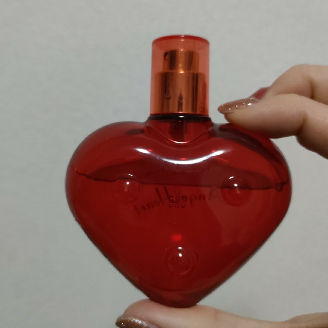 Angel Heart(エンジェルハート)の香水　Angel heartオードトワレ コスメ/美容の香水(香水(女性用))の商品写真