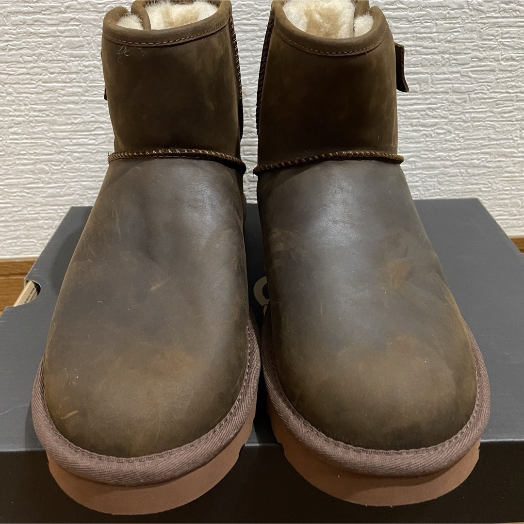 UGG(アグ)の"新品" UGG アグ men's M BENI ムートン ブーツ 27㎝。 メンズの靴/シューズ(ブーツ)の商品写真