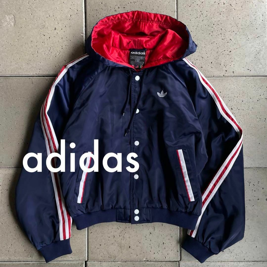 adidas(アディダス)の90s adidasアディダス ショート フード スタジャン ジャケット M レディースのジャケット/アウター(スタジャン)の商品写真