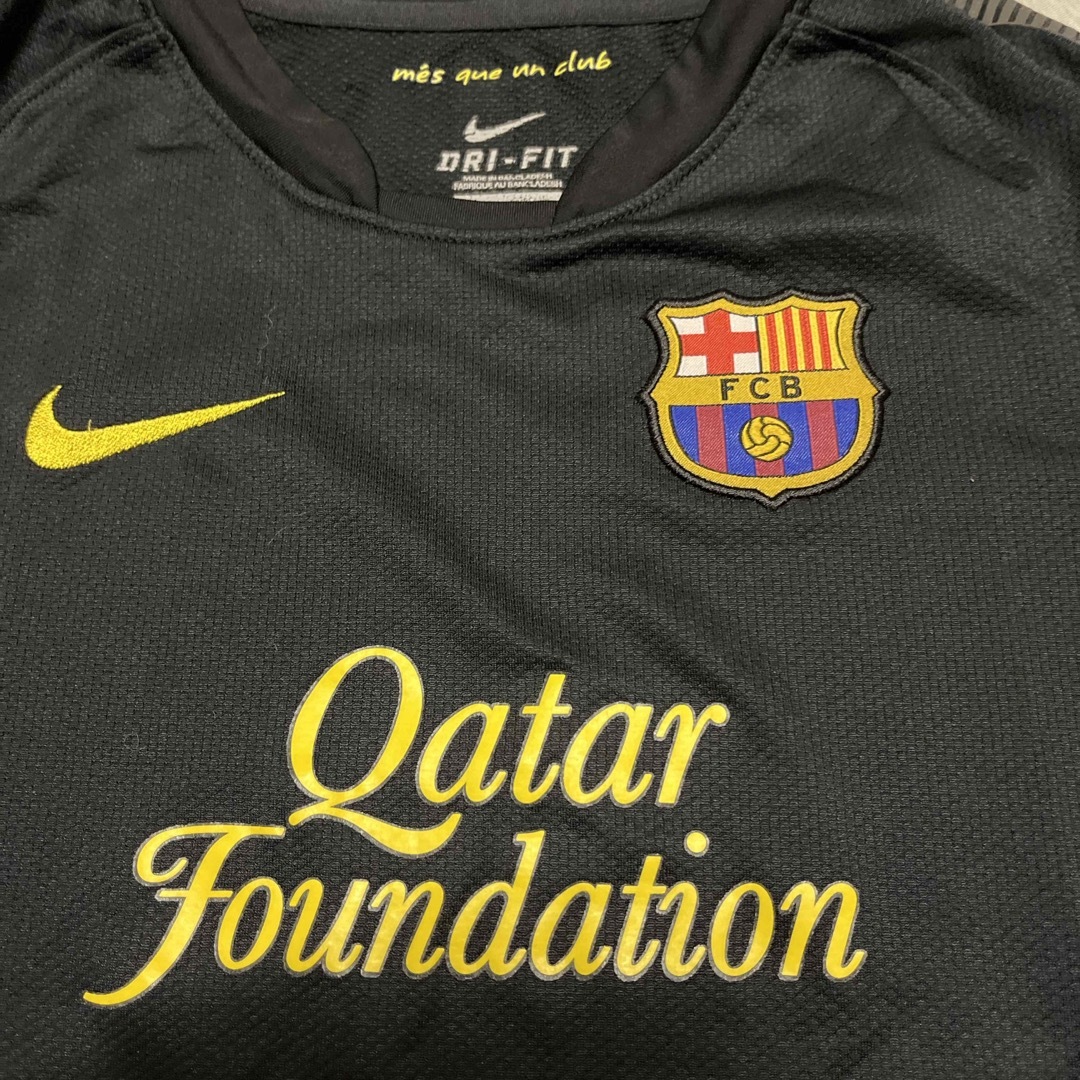 NIKE(ナイキ)のNIKE サッカー半袖シャツ 130 FCB バルセロナ スポーツ/アウトドアのサッカー/フットサル(ウェア)の商品写真