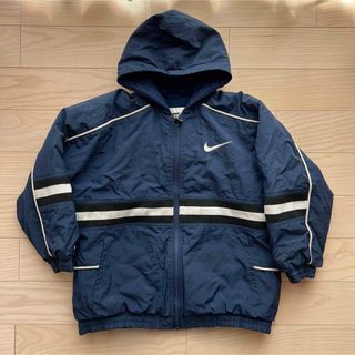 ナイキ(NIKE)のNIKE スポーツウェア 中綿 フーテッドジャケット 防寒 ナイキ アウター(ジャケット/上着)