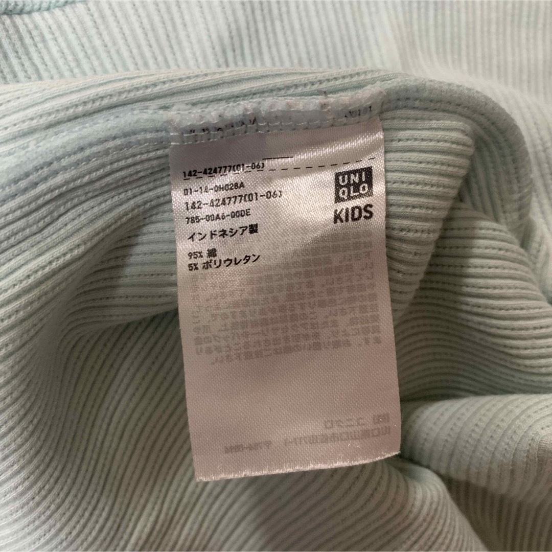 UNIQLO(ユニクロ)の商品名: UNIQLO 140cm トップス  キッズ/ベビー/マタニティのキッズ服女の子用(90cm~)(Tシャツ/カットソー)の商品写真