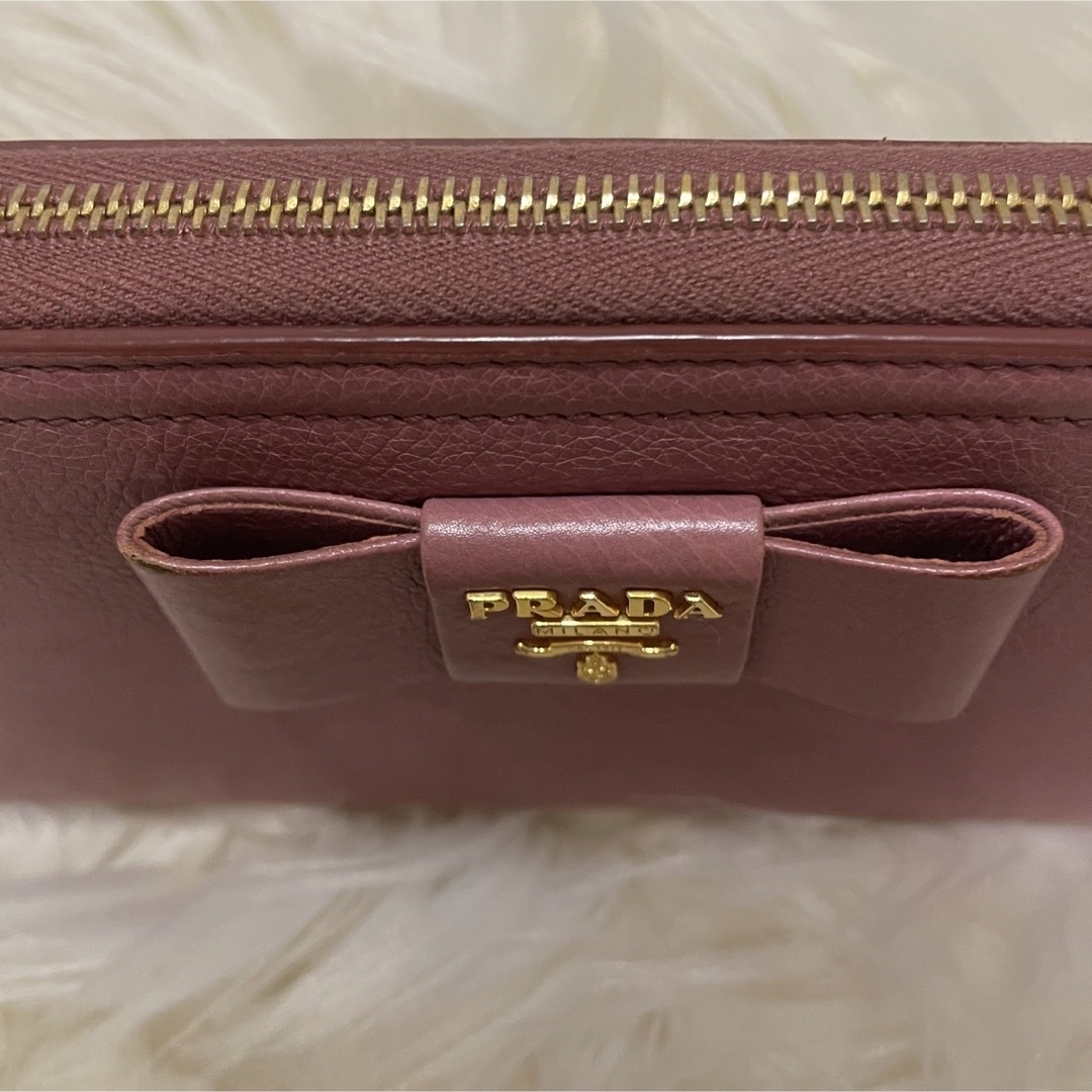 PRADA - 【即購入可】PRADA プラダ 長財布 ラウンドファスナー 美品の