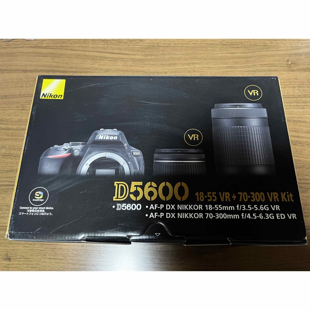 Nikon(ニコン)のNikon デジタル一眼レフカメラ D5600 ダブルズームキット スマホ/家電/カメラのカメラ(デジタル一眼)の商品写真