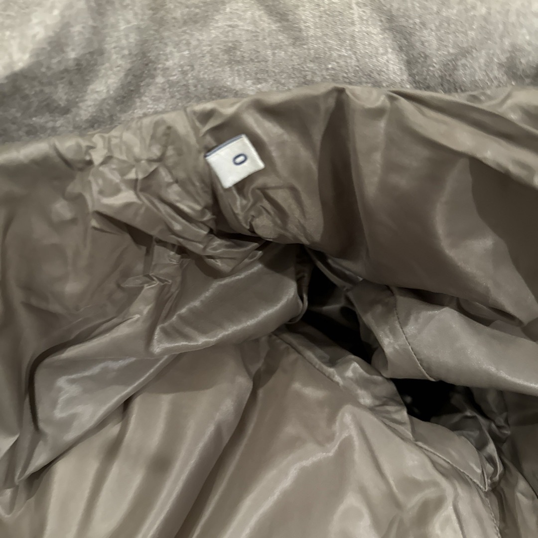 MONCLER(モンクレール)のモンクレールモンジュネーブル ダウンジャケット　ベージュ　1 メンズのジャケット/アウター(ダウンジャケット)の商品写真