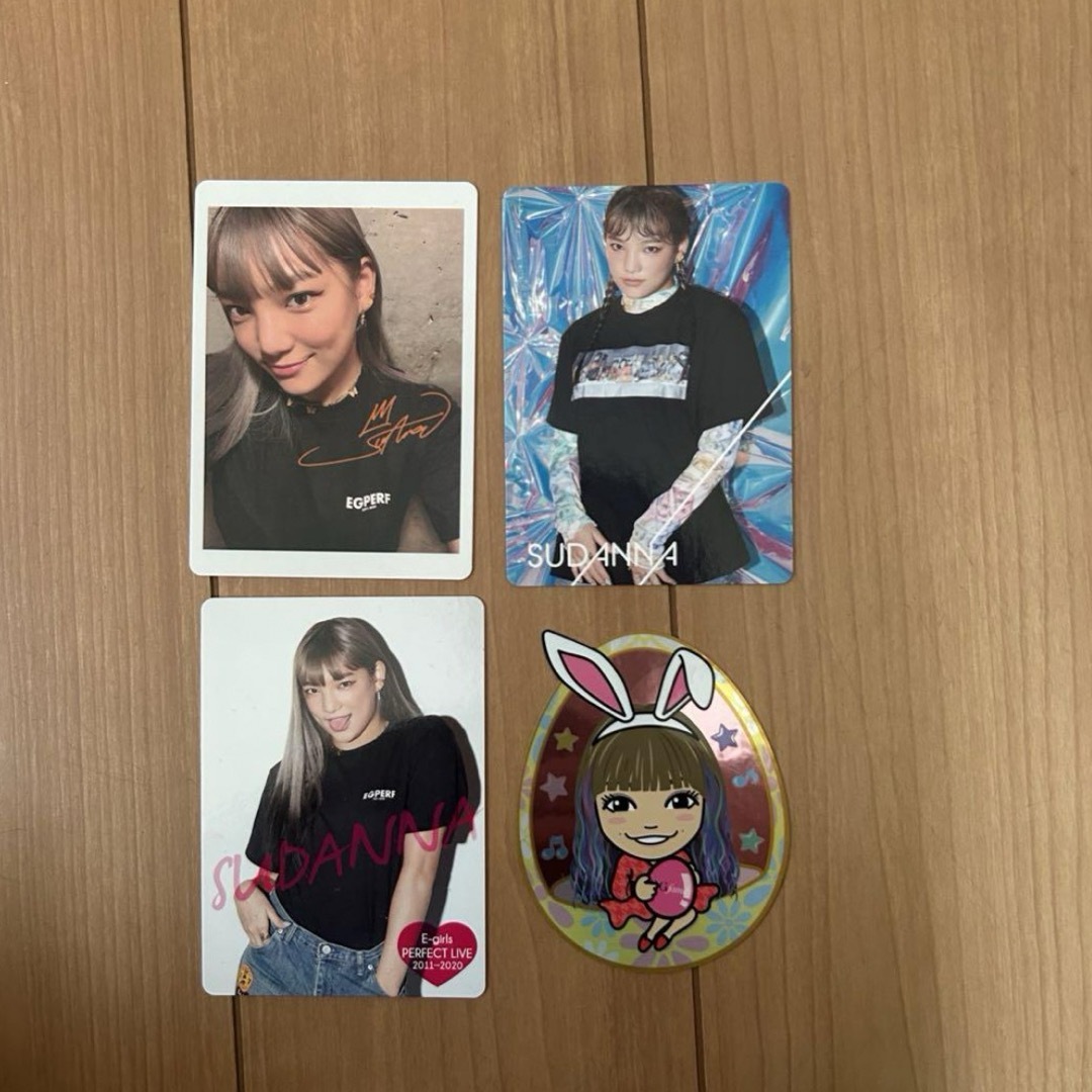 E-girls(イーガールズ)の須田アンナ セット エンタメ/ホビーのタレントグッズ(ミュージシャン)の商品写真