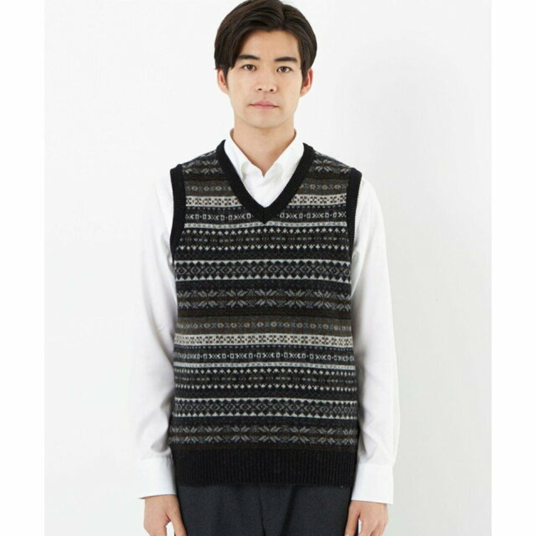 UNITED ARROWS green label relaxing(ユナイテッドアローズグリーンレーベルリラクシング)の【BLACK】<gim>22FW フェアアイル Vネック ニットベスト メンズのトップス(ニット/セーター)の商品写真