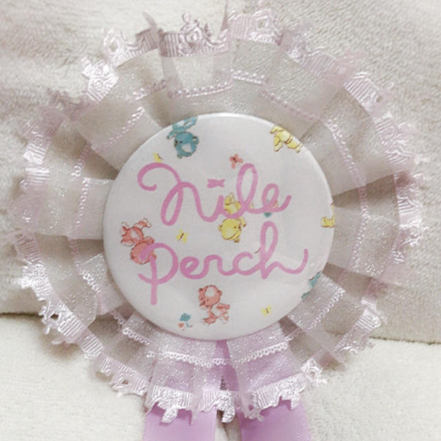 NILE PERCH(ナイルパーチ)のʚ꒰⑅ナイルパーチ❁ぱすてるぱーぷる♡くまちゃんロゼット⑅꒱ɞ レディースのアクセサリー(ブローチ/コサージュ)の商品写真