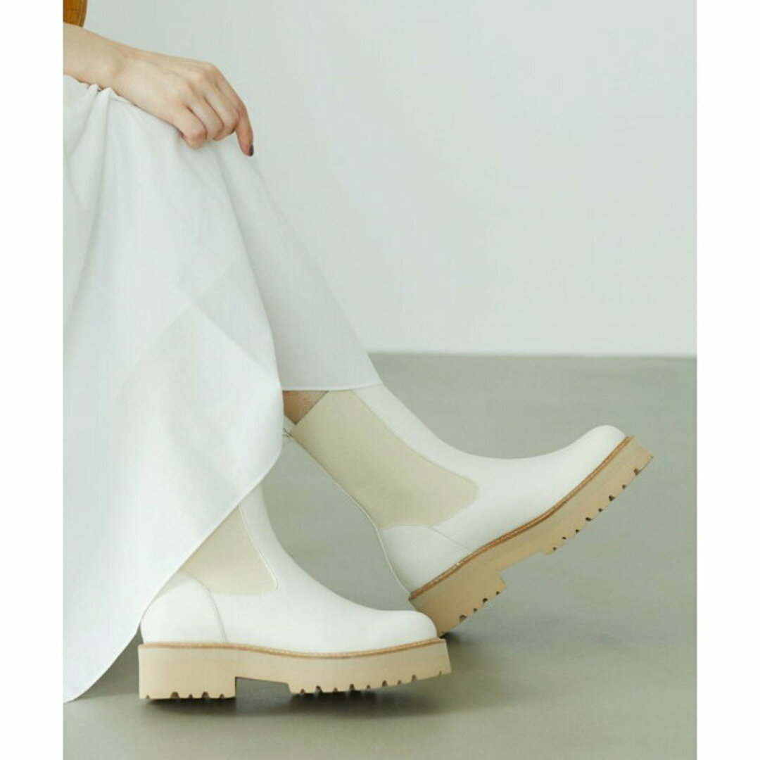 Odette e Odile(オデットエオディール)の【OFF WHITE】チェルシー ショートブーツ50↓↑ レディースの靴/シューズ(ブーツ)の商品写真