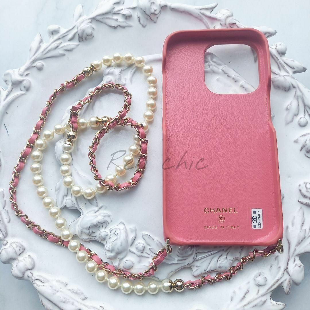 超レア！パール付き CHANEL iPhone 14 Pro ケース ピンク