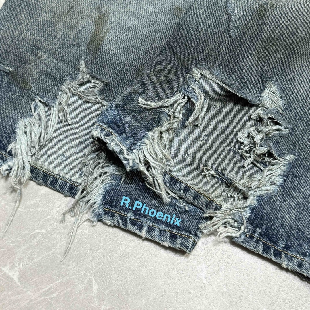 Balenciaga(バレンシアガ)のK様専用② BALENCIAGA DISTRESSED JEANS XS メンズのパンツ(デニム/ジーンズ)の商品写真