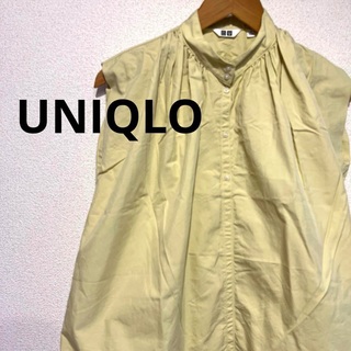 ユニクロ(UNIQLO)のUNIQLO ユニクロ　ギャザーシャツ　ノースリーブ　Sサイズ　グリーン(シャツ/ブラウス(半袖/袖なし))