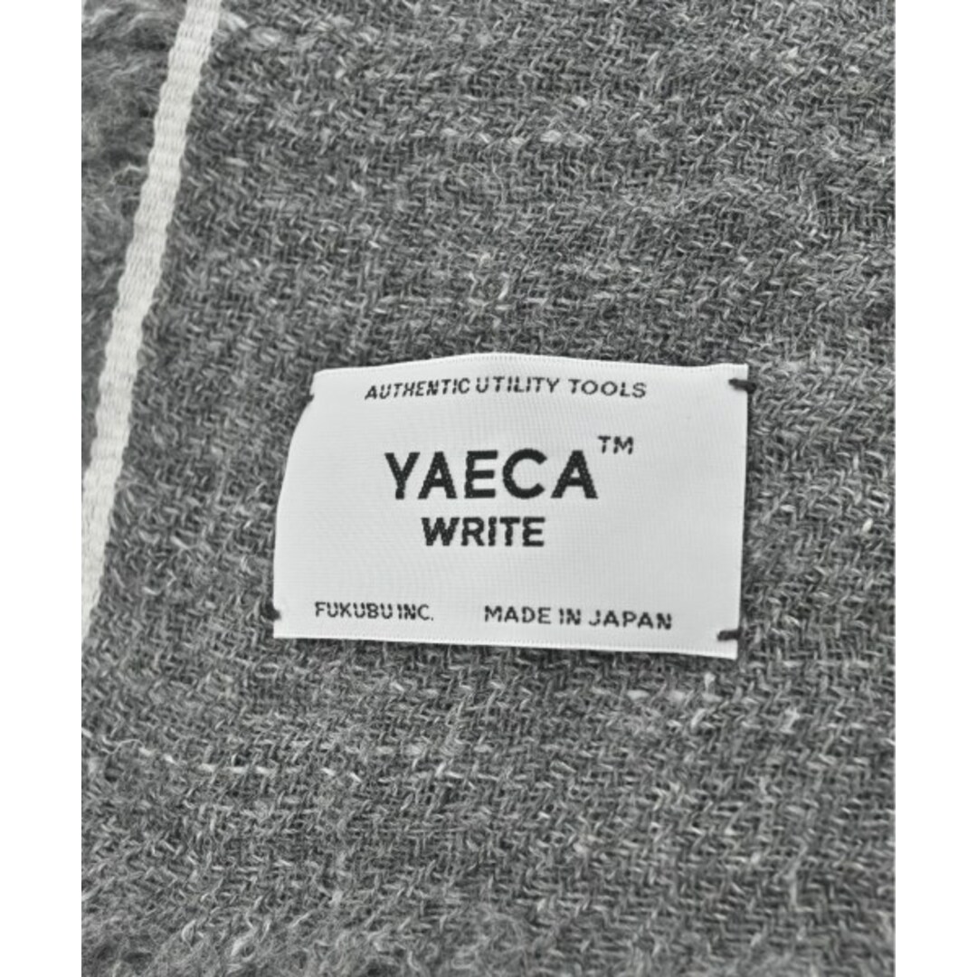 YAECA(ヤエカ)のYAECA ヤエカ マフラー - グレーx白 【古着】【中古】 レディースのファッション小物(マフラー/ショール)の商品写真