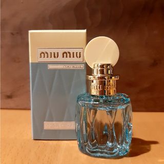 ミュウミュウ(miumiu)のMIUMIU ミニチュア香水　L'EAU BLEUE(香水(女性用))