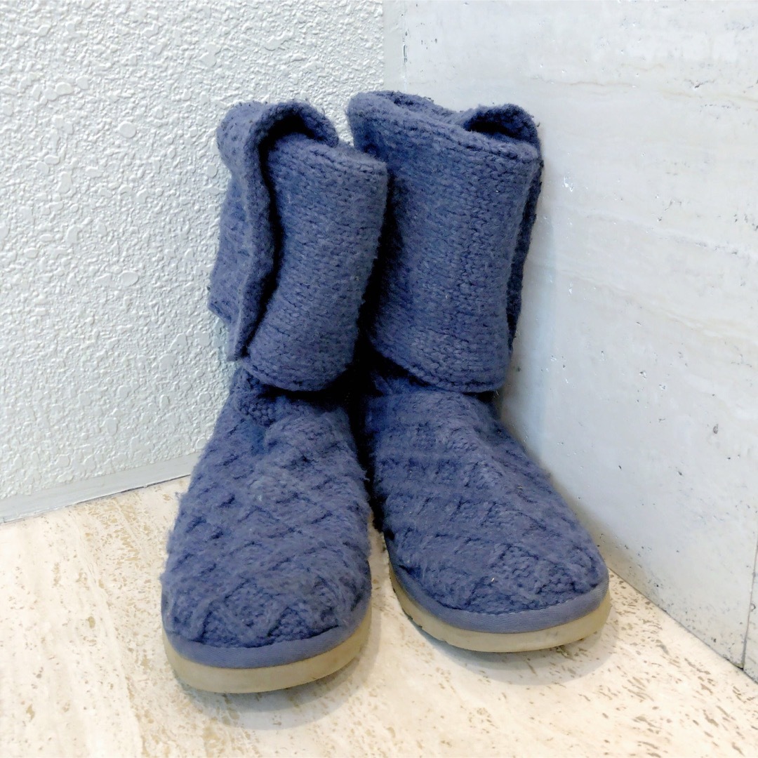 UGG(アグ)の美品☆UGG☆ニットブーツ サイズ8 25.0cm☆ネイビーパープル レディースの靴/シューズ(ブーツ)の商品写真