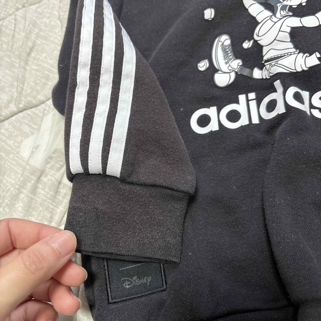 adidas(アディダス)の100cm adidas セットアップ キッズ/ベビー/マタニティのキッズ服男の子用(90cm~)(Tシャツ/カットソー)の商品写真