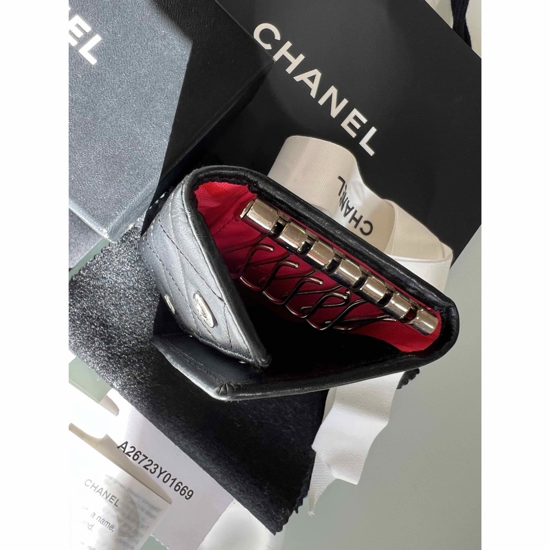 CHANEL(シャネル)のCHANEL シャネル  カラボンライン  ６連キーケース  ココマーク レディースのファッション小物(キーケース)の商品写真