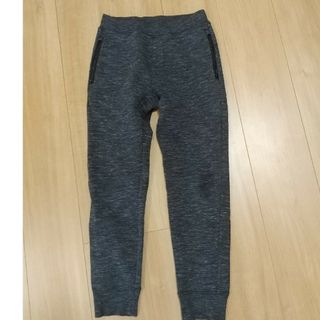 ユニクロ(UNIQLO)のsale☆ユニクロUNIQLO スウェットパンツ140☆(パンツ/スパッツ)